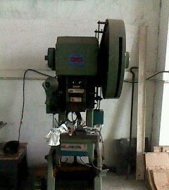 高價收購五金機床及各類機電設備 專業、高效、誠信服務